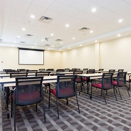 Towneplace Suites By Marriott Edmonton South Eksteriør bilde