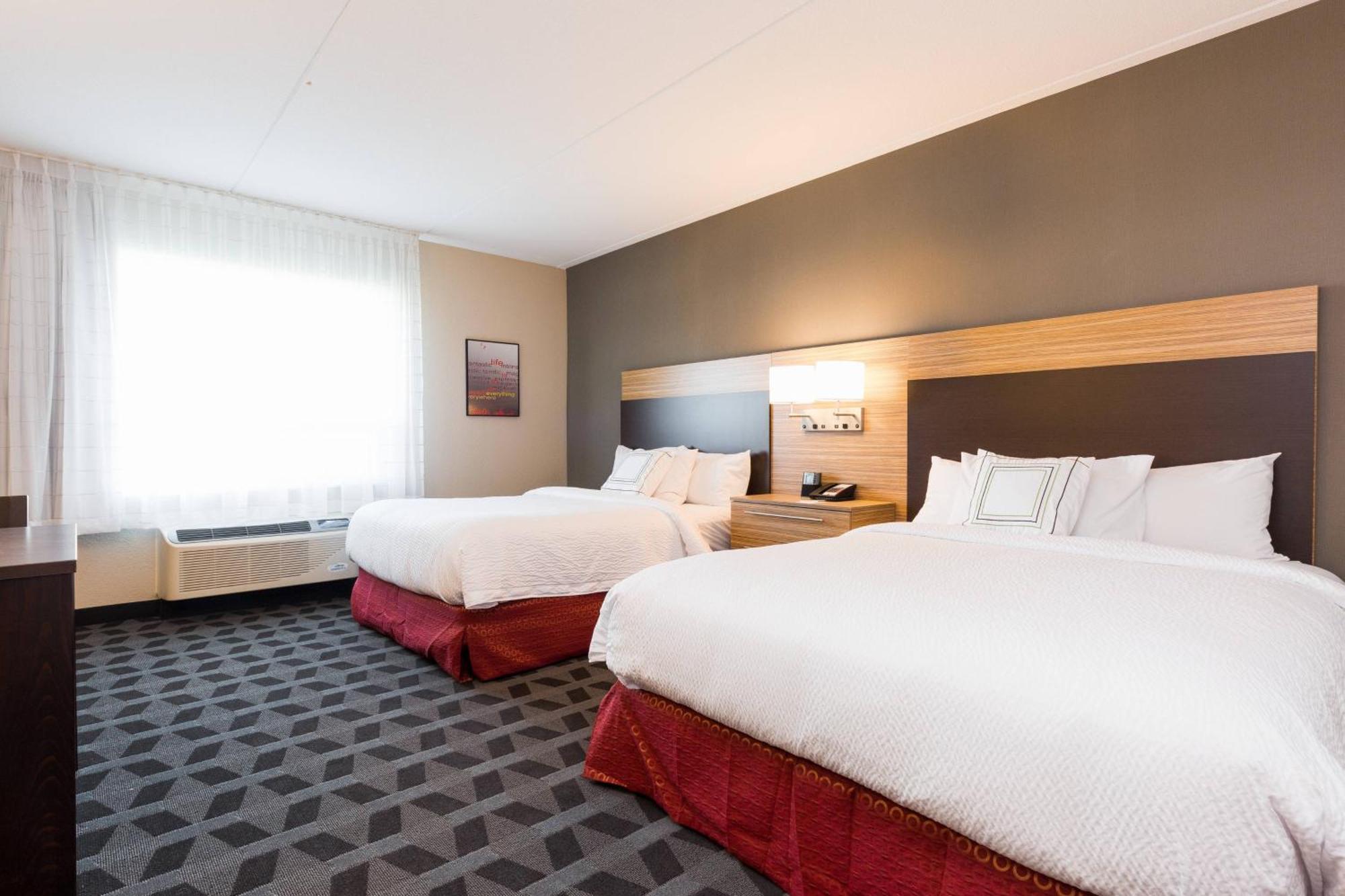 Towneplace Suites By Marriott Edmonton South Eksteriør bilde