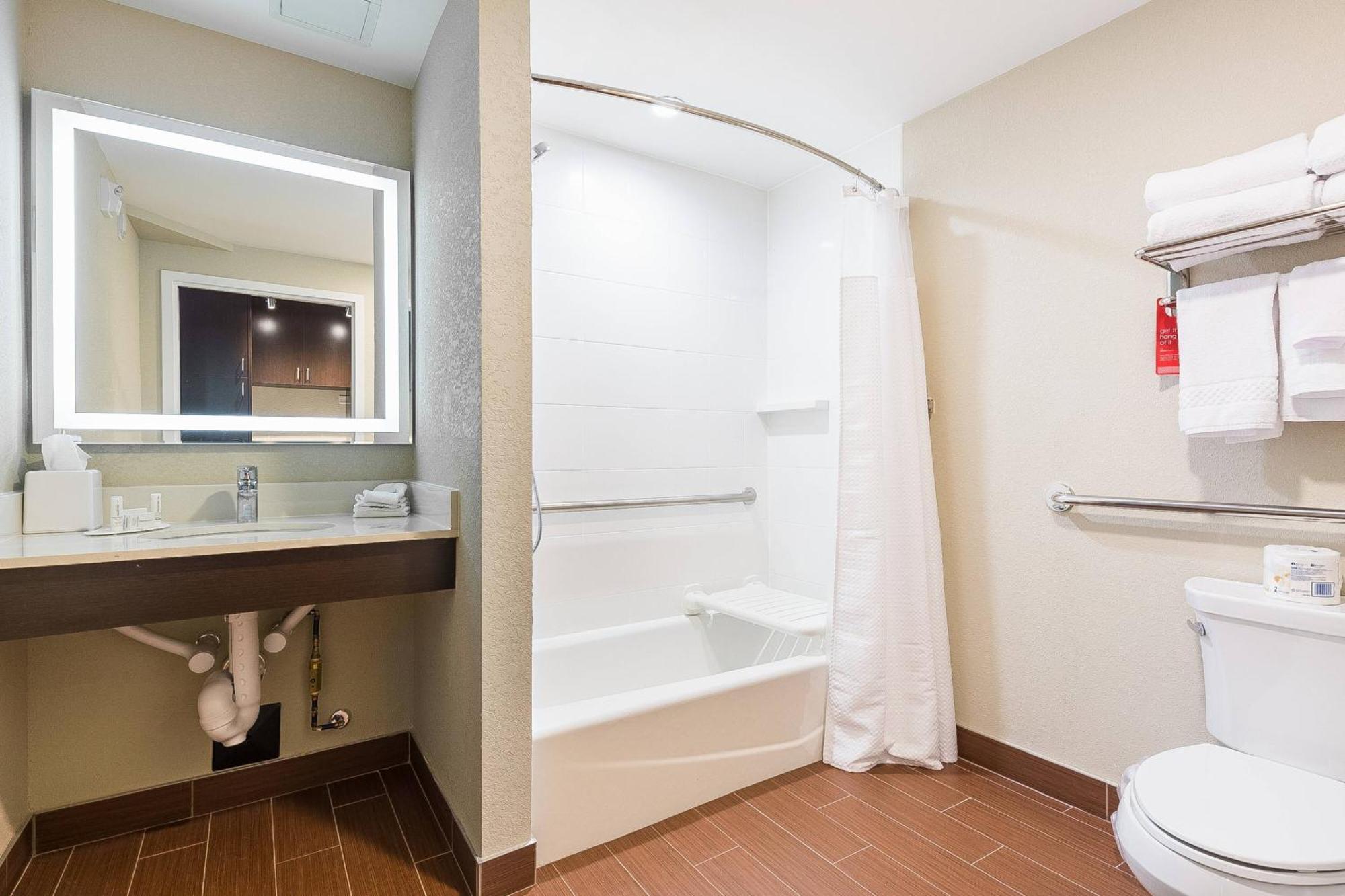 Towneplace Suites By Marriott Edmonton South Eksteriør bilde